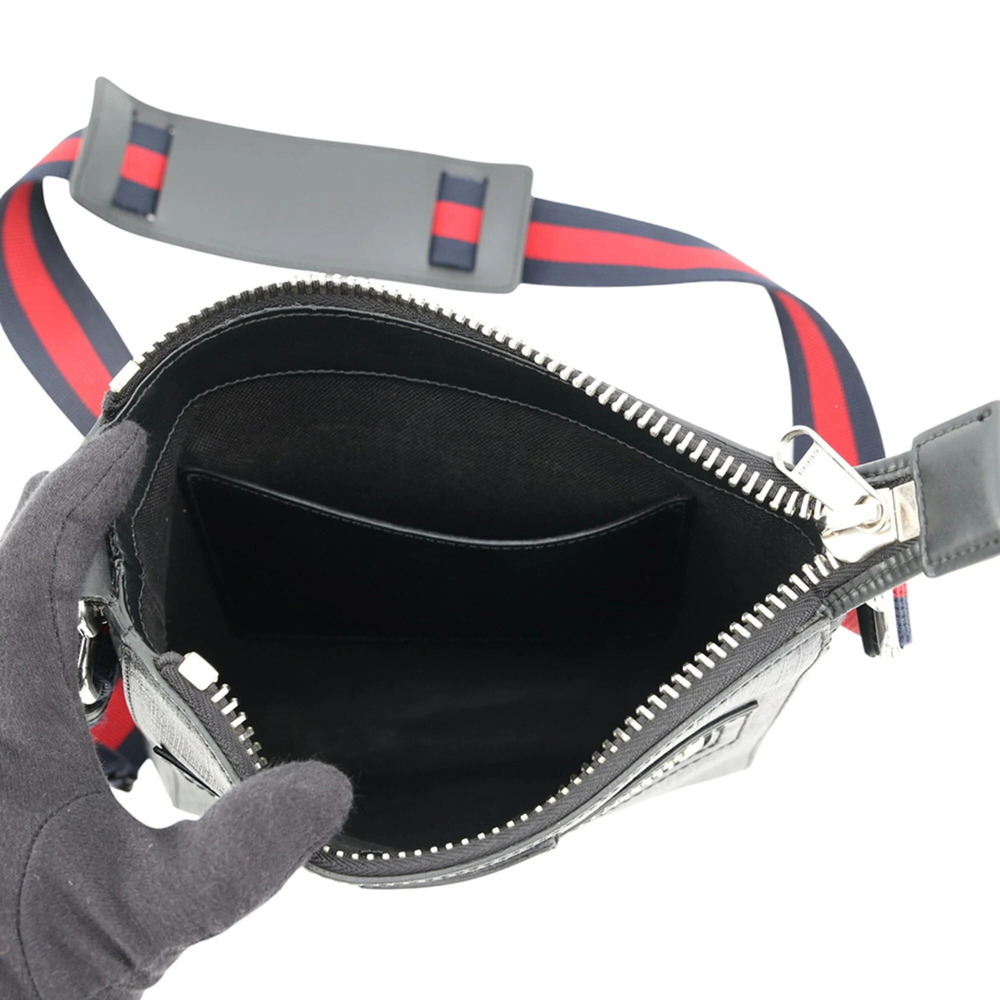 GUCCI Authentic Black Shoulder Bag - Picture 5 of 16